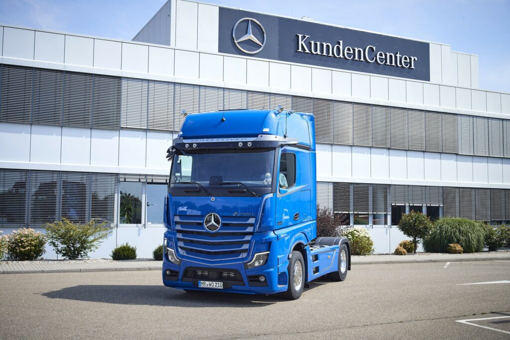 Erste Sonderedition Des Actros L Driver Extend Ausgeliefert