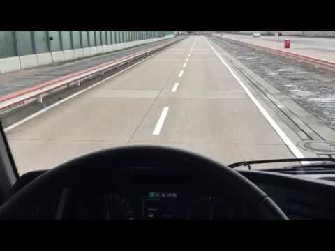 Mitfahrt im Mercedes-Benz eActros