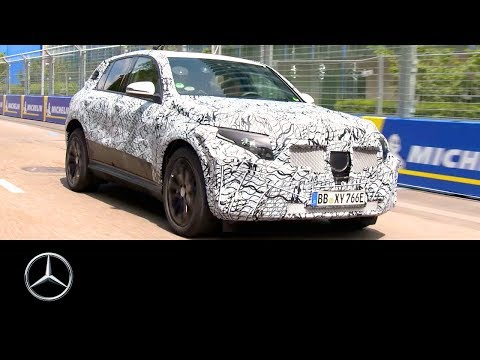 Mercedes-Benz EQC 2019: Race track test by Susie Wolff
