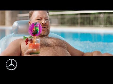 Pool Trouble: Mobilo. Stay on the move – Mercedes-Benz original