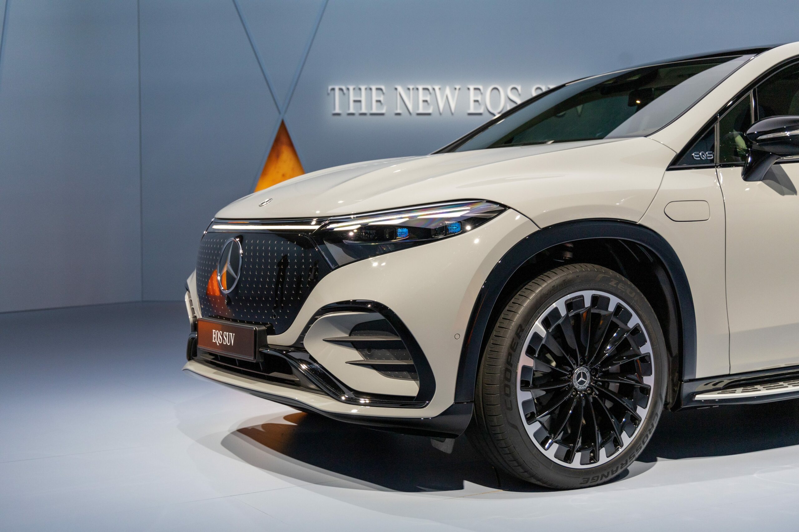 Das neue EQS SUV: Bilder und Details zum Siebensitzigen SUV