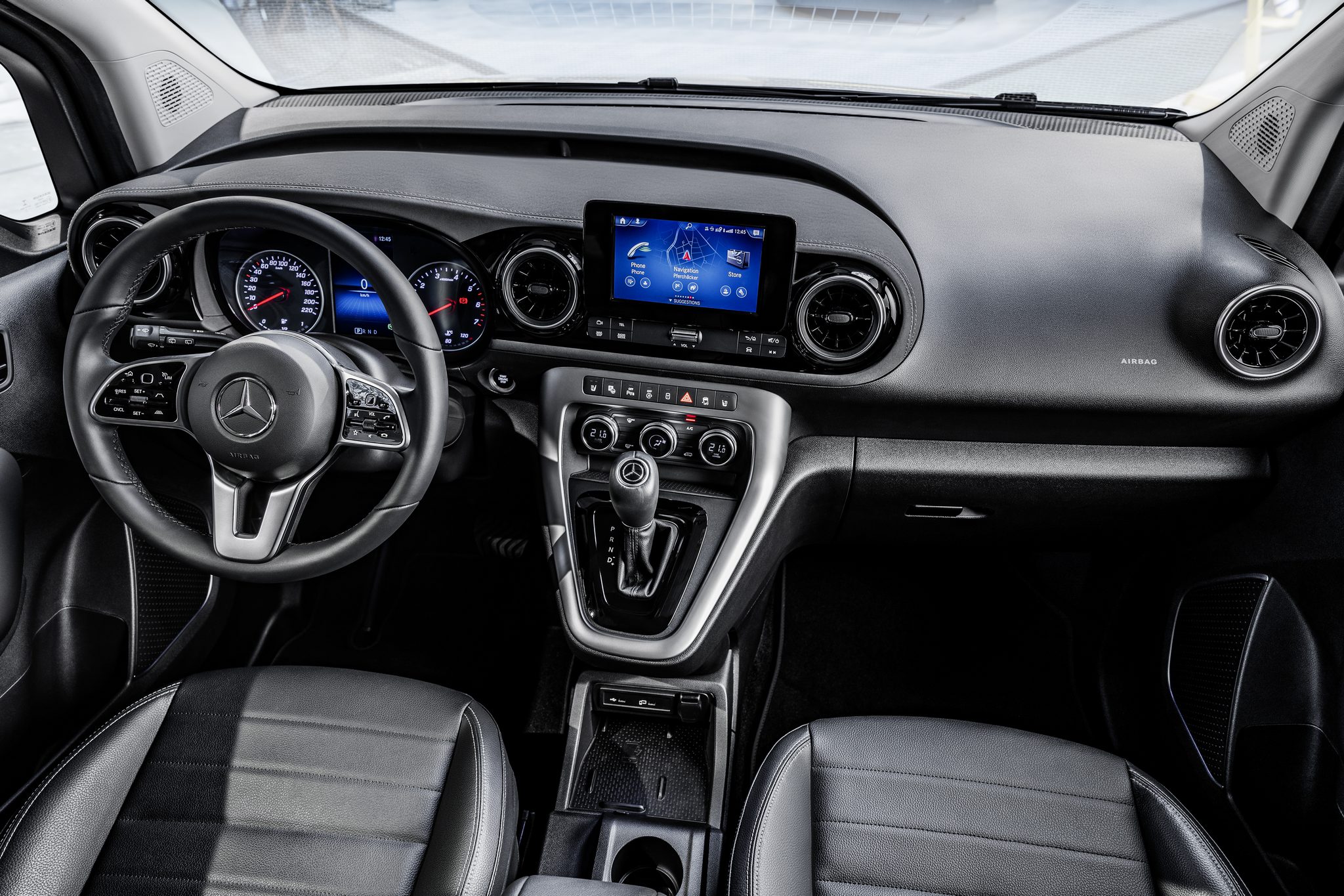T-Klasse gegen VW Caddy: die wichtigsten Unterschiede