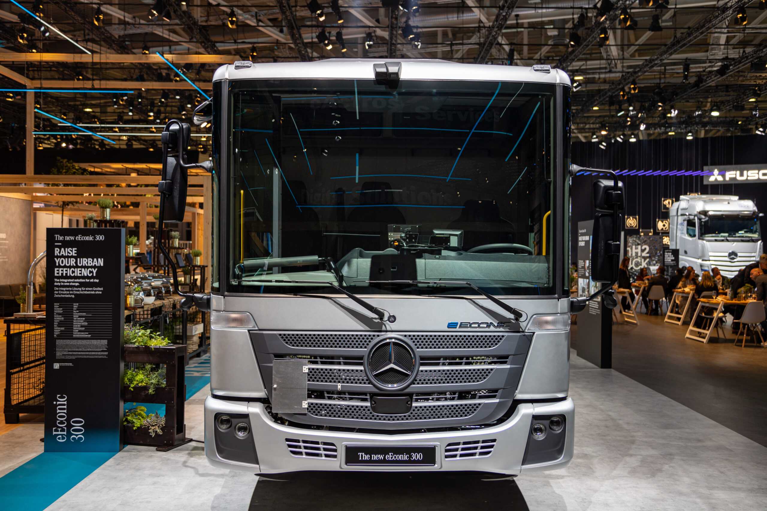Mercedes-Benz Trucks gibt auf der IAA Transportation 2022 in