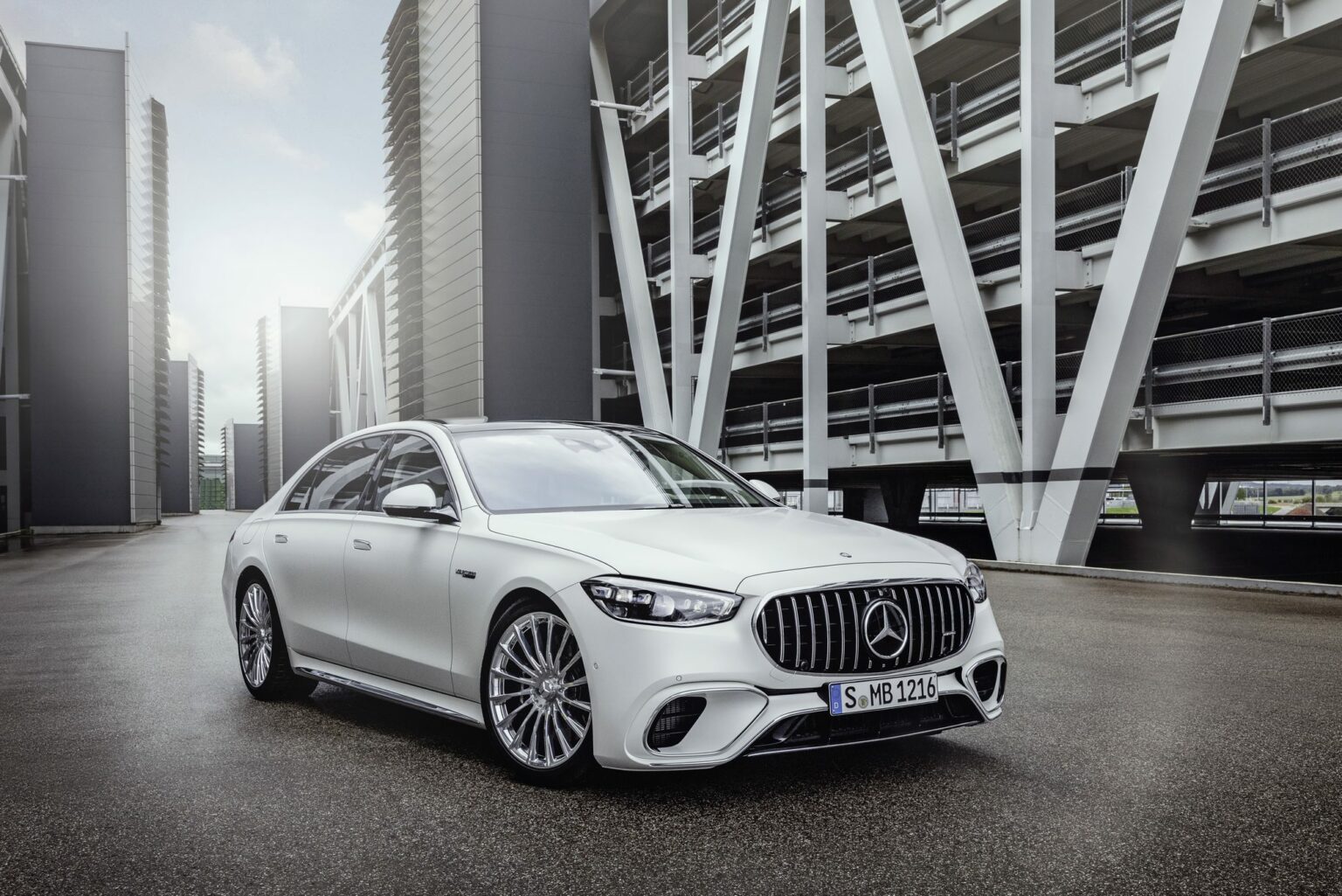 So sieht der Mercedes-AMG S 63 E PERFORMANCE aus -Bilder & Infos