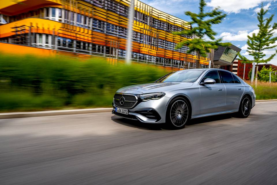 Mercedes-Benz Neuer E-Klasse Limousine, Konfigurator und Preisliste