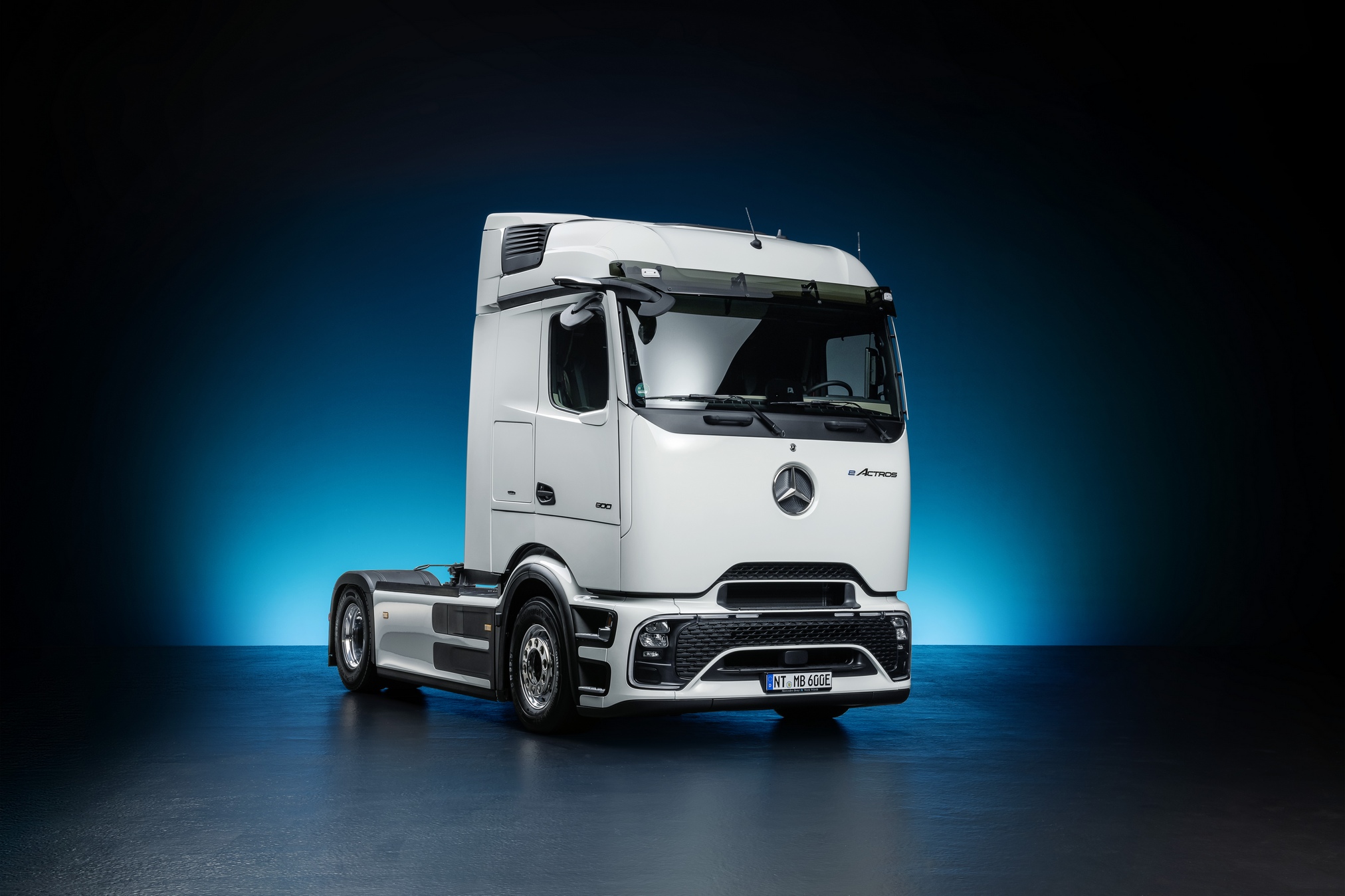 Weltpremiere Des EActros 600 Von Mercedes-Benz