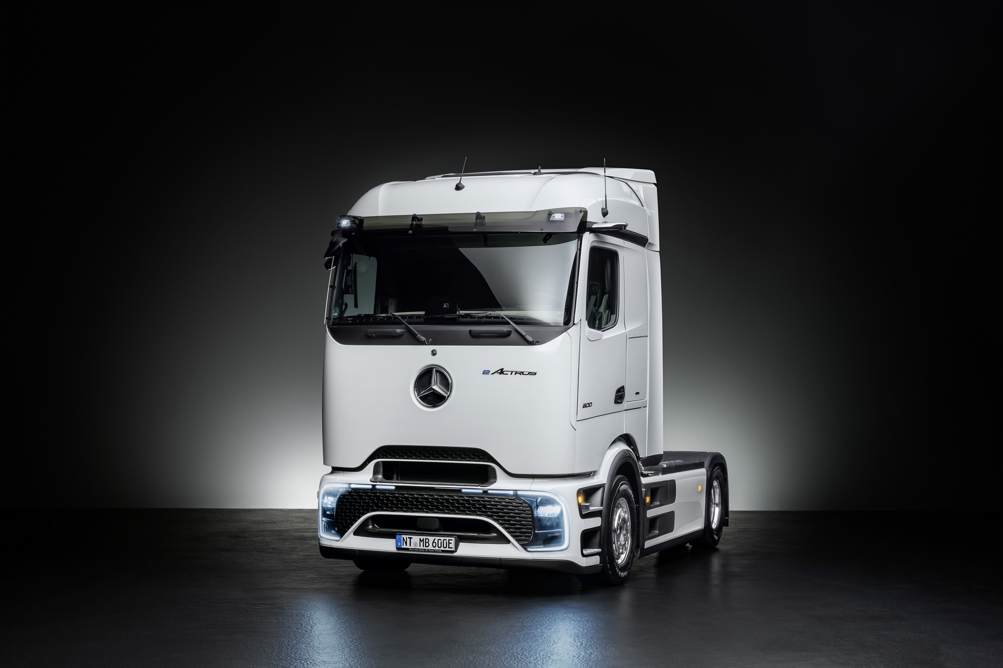 Weltpremiere Des EActros 600 Von Mercedes-Benz