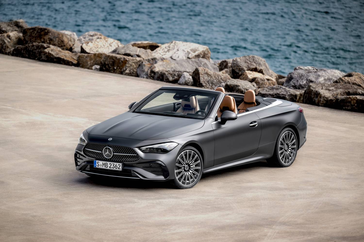 Änderungsjahr 24/1 für CLE Coupé & Cabriolet