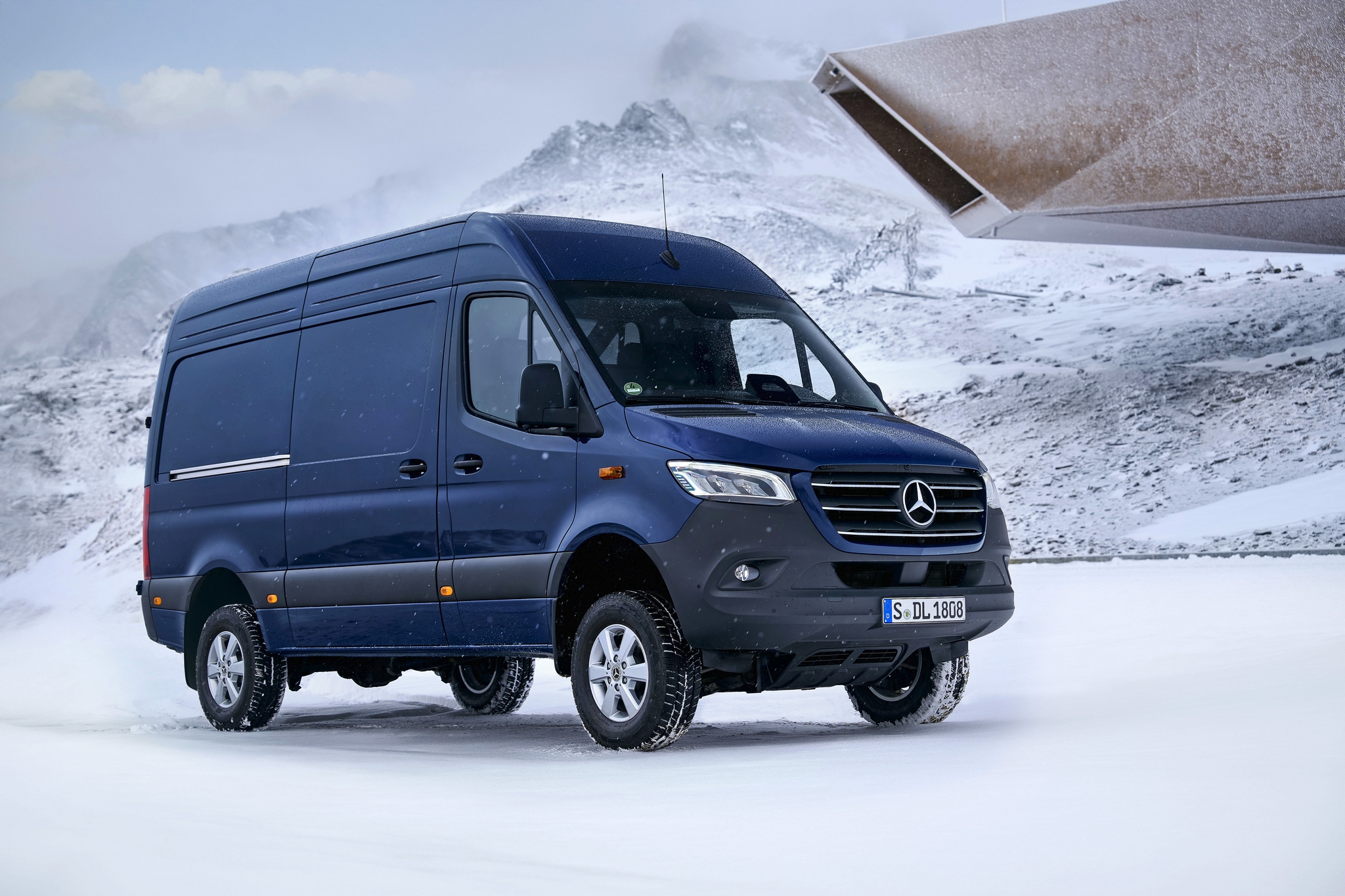 Mercedes-Benz-Vans-Fahrzeuge-f-r-Business-und-Freizeit