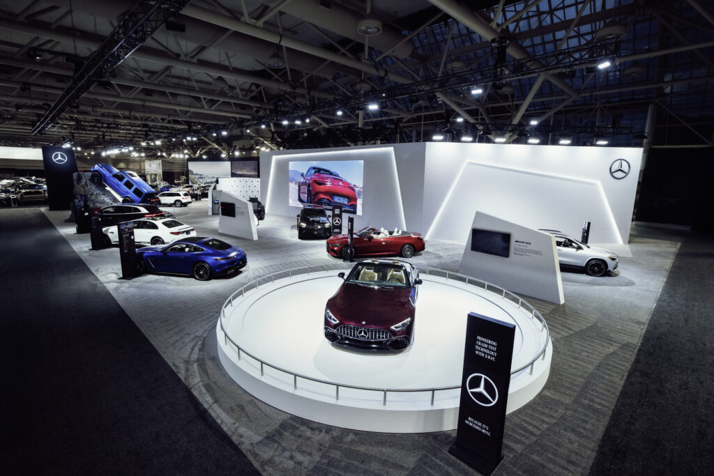 Mercedes-wieder-auf-der-Canadian-International-AutoShow