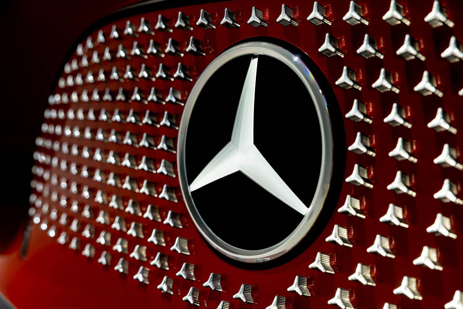 Mercedes-wirft-Luxus-ber-Bord-K-llenius-startet-riskanten-Neustart