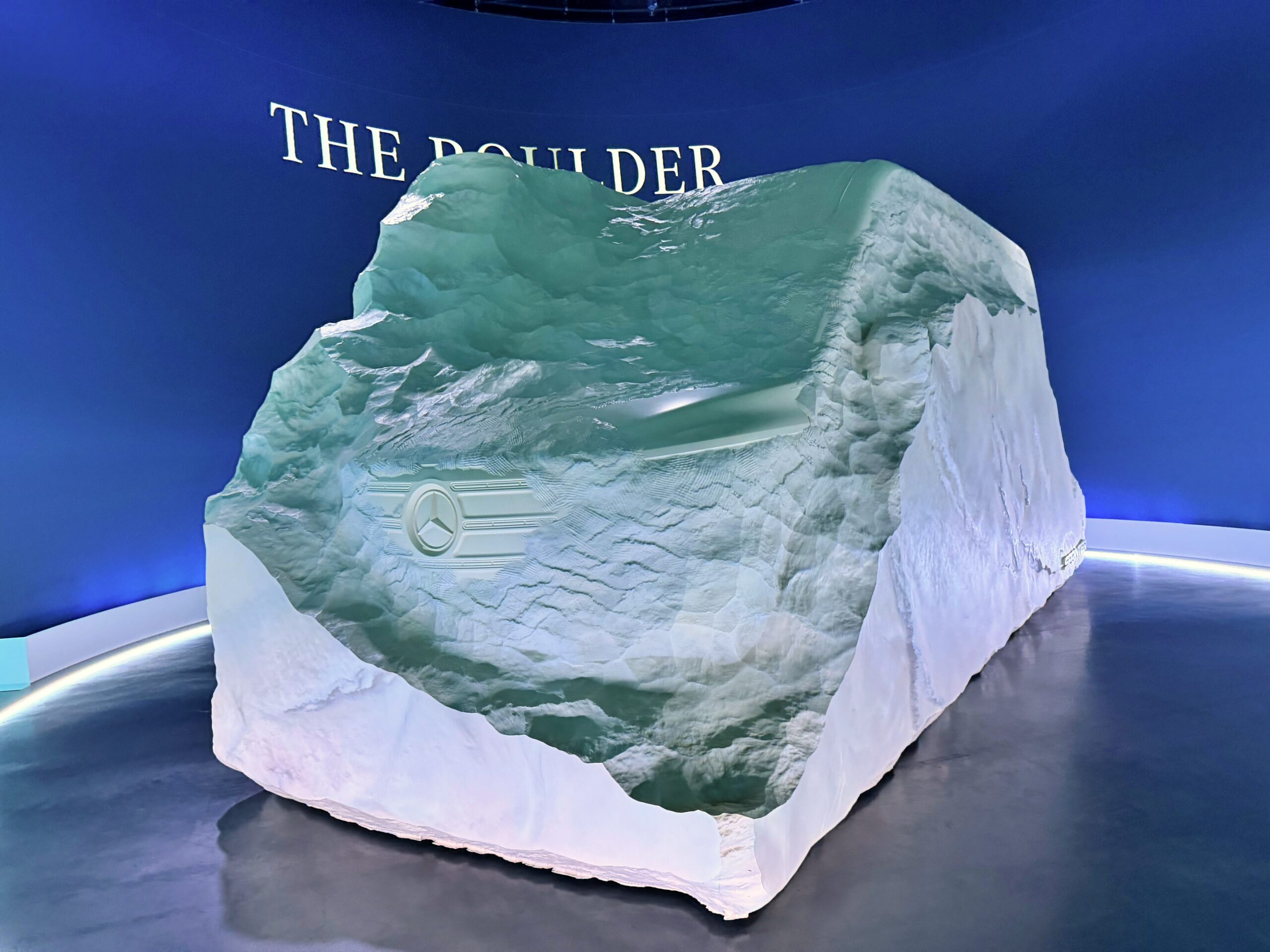 Mercedes-Benz Vans enthüllt „The BOuLDER“ – Ausblick auf den Sprinter der Zukunft