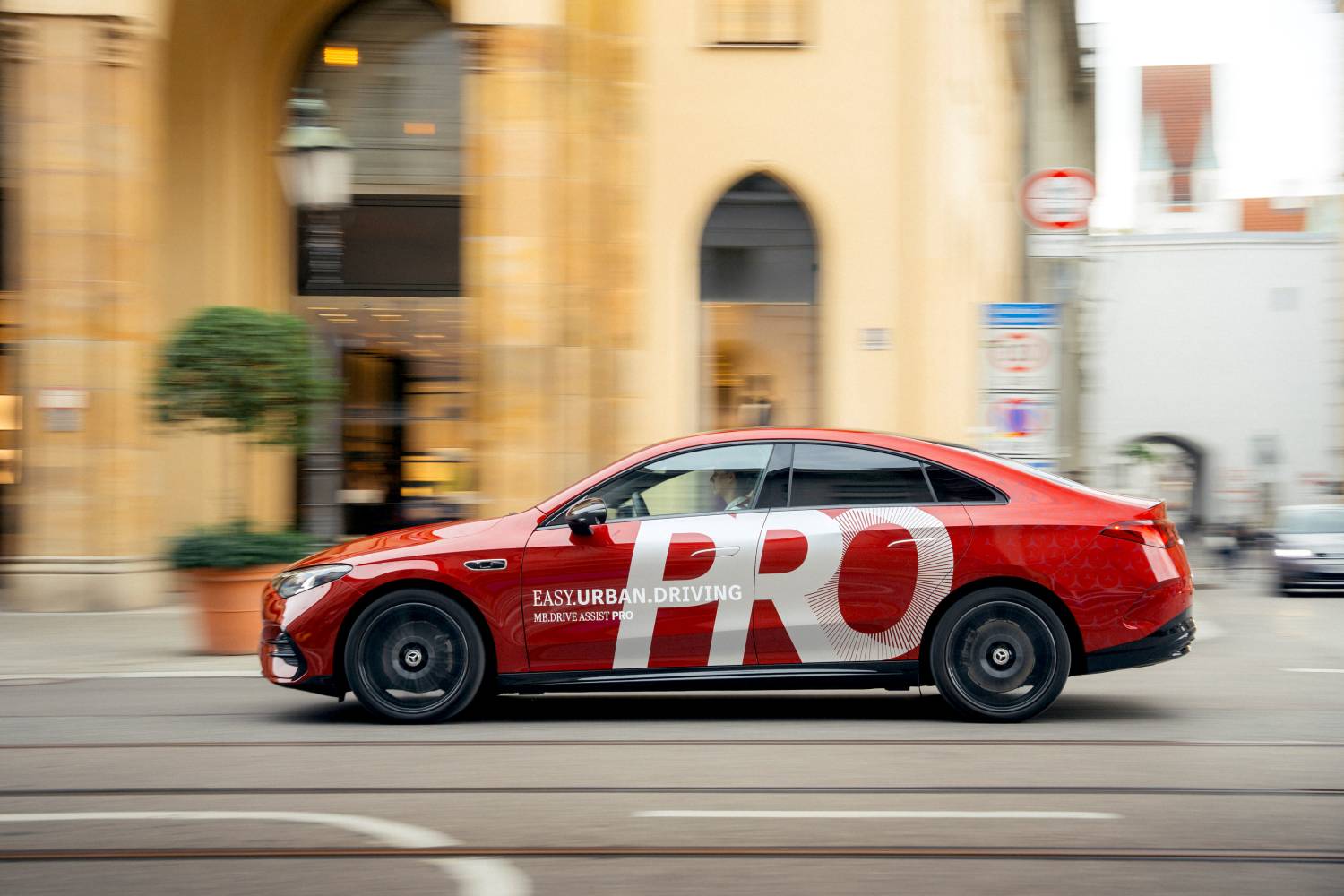 CLA-und-C-Klasse-EQ-erstmal-ohne-MB-DRIVE-ASSIST-PRO-Ausstattung