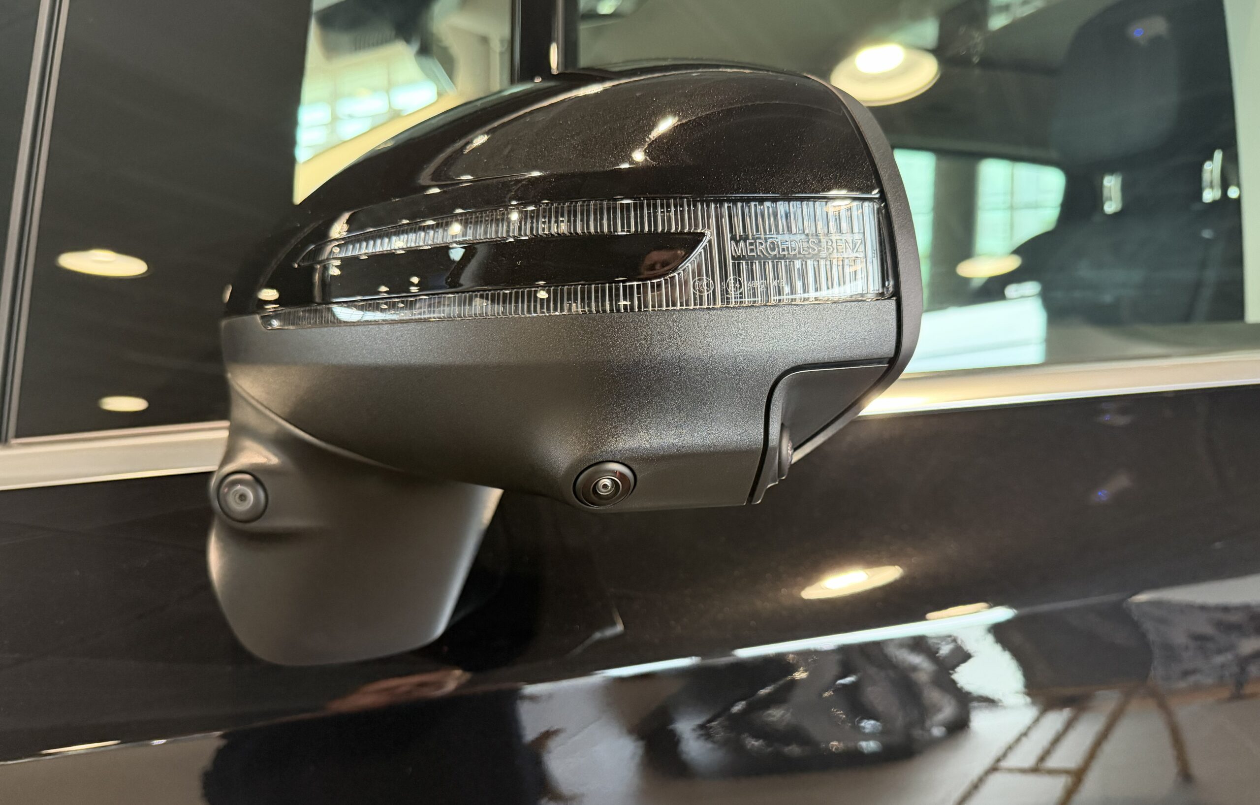 Mercedes VLE Grand Limousine mit Sensorik für MB.DRIVE ASSIST PRO